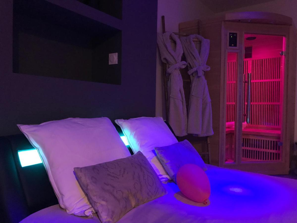 Sweet Love Romantique By Locationslepuyenvelay Le Puy-en-Velay Bagian luar foto
