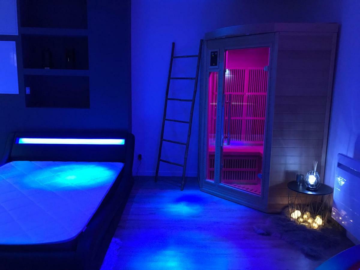 Sweet Love Romantique By Locationslepuyenvelay Le Puy-en-Velay Bagian luar foto