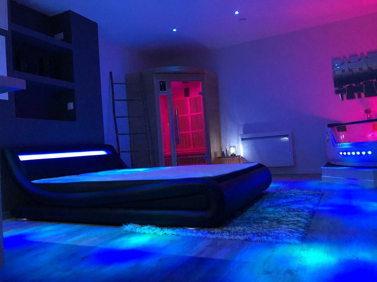 Sweet Love Romantique By Locationslepuyenvelay Le Puy-en-Velay Bagian luar foto