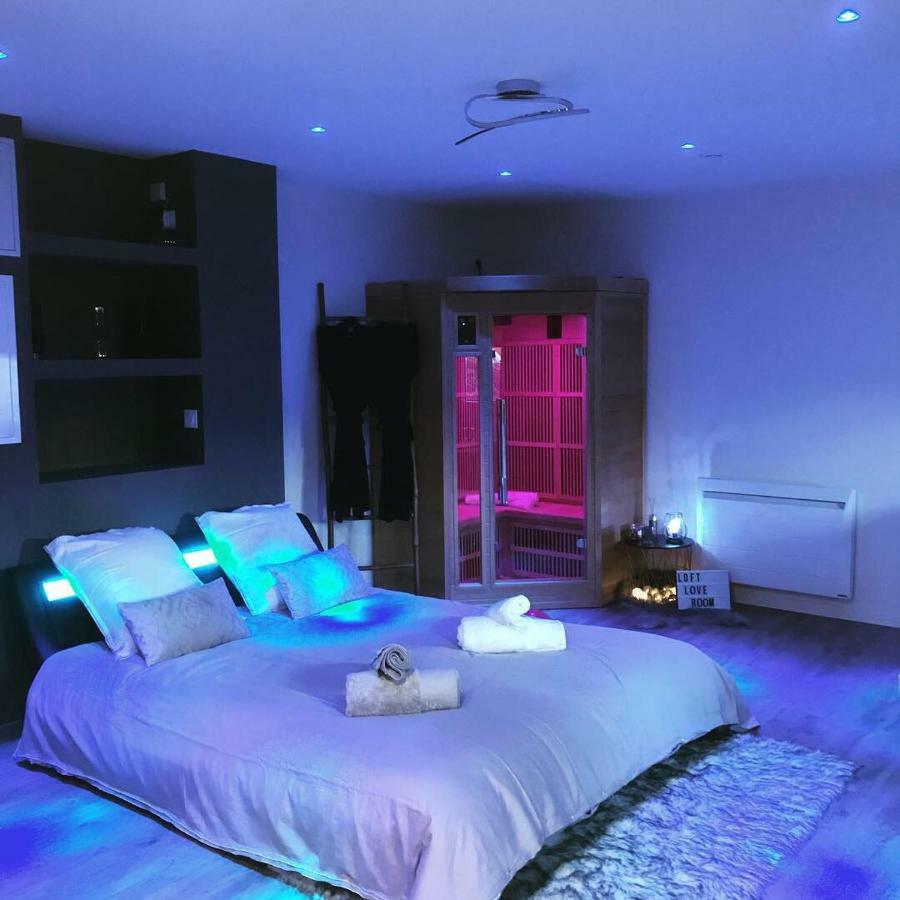 Sweet Love Romantique By Locationslepuyenvelay Le Puy-en-Velay Bagian luar foto